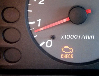 Does service engine soon light mean 2003 nissan altima #5