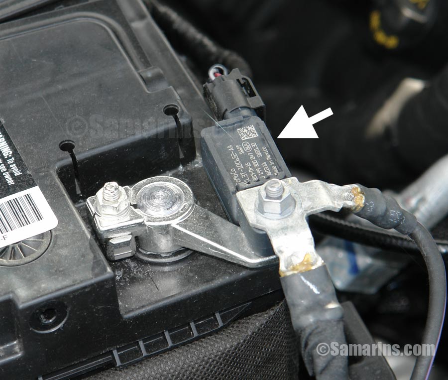 Battery sensor: how it works, problems, checking, battery ... jeep fuse box terminal connector 
